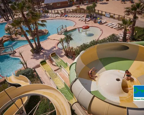 Several fun slides with tornado slide at Roan campsite Le Petit Mousse.