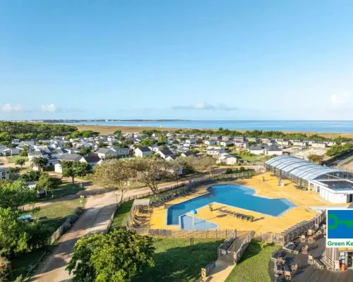 Overview of Roan campsite Les Chardons Bleus de la Turballe.