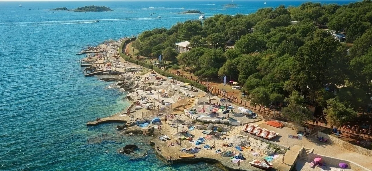 Book a campsite by the sea in Croatia