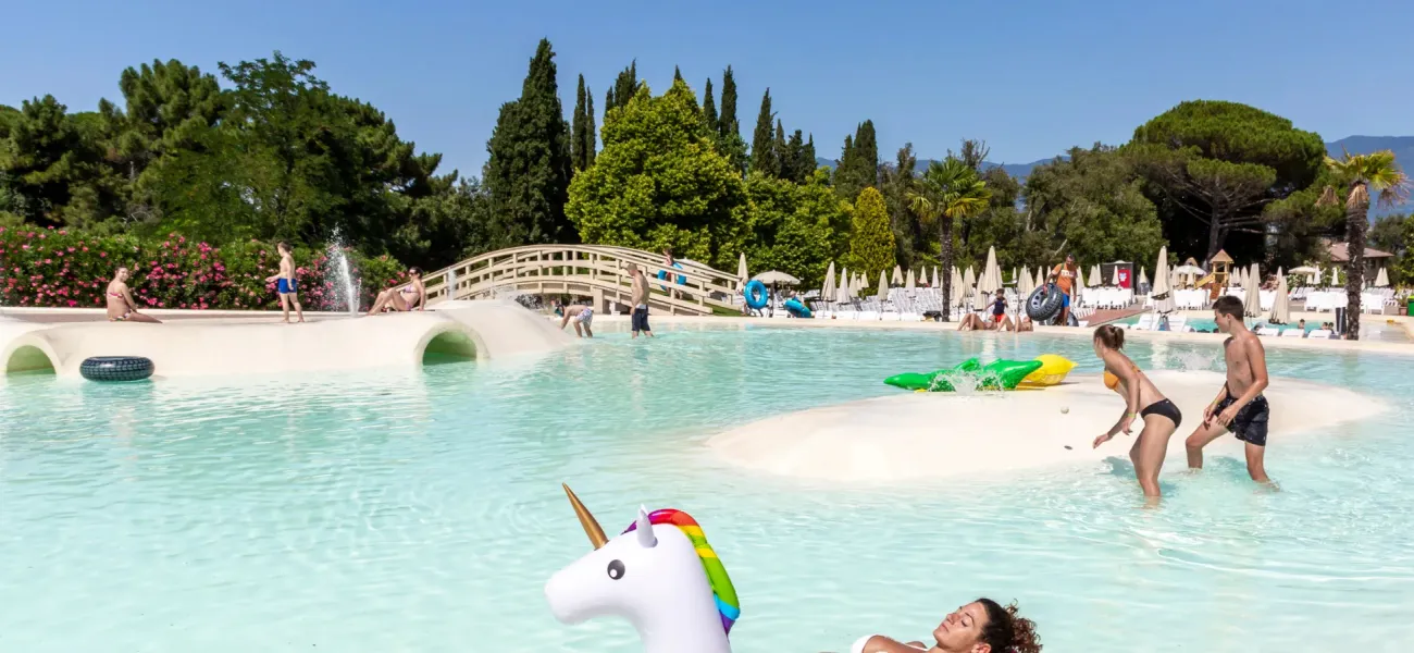 Overview of one of the pools at Roan camping Norcenni Girasole Club.
