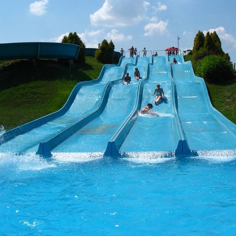 Make the most of highly competitive last minute deals in South Slovenia today