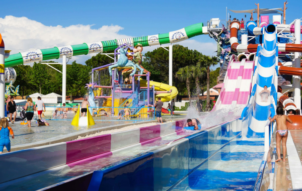Campsites with water parks